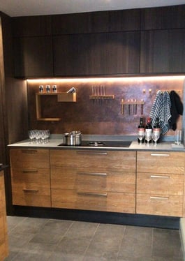 contemporary-oak-display-e1568322654277