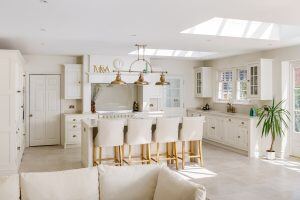 shaker bespoke luxury kitchen