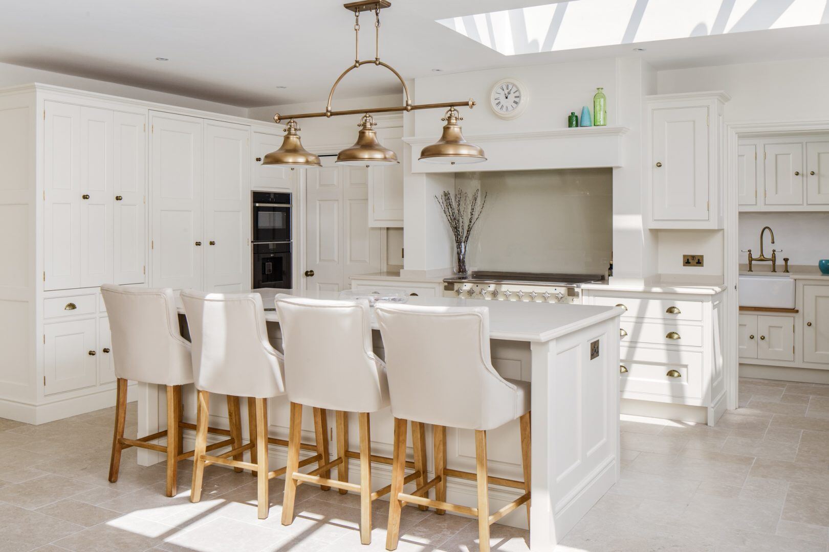 how to buy a bespoke high end kitchen without making costly mistakes 